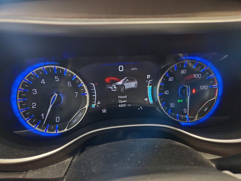 Photo 9 from auction – 2017 CHRYSLER PACIFICA with VIN 2C4RC1EGXHR565187