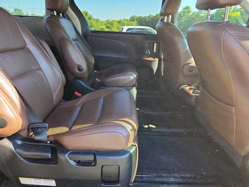 Photo 11 from auction – 2015 TOYOTA SIENNA with VIN 5TDYK3DC7FS664448