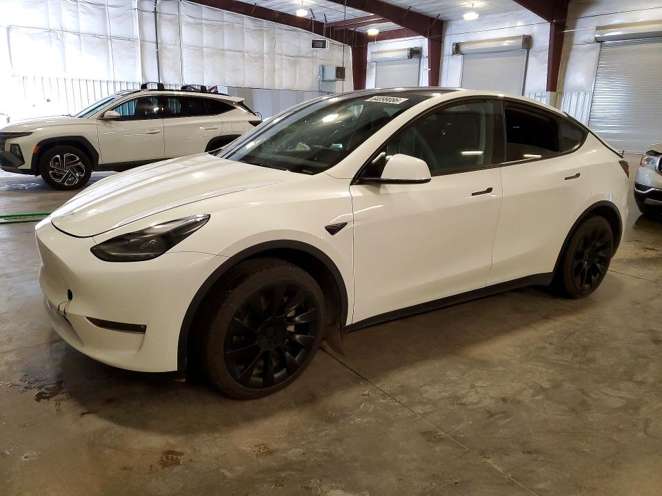 2024 TESLA MODEL Y - Търг №64099086