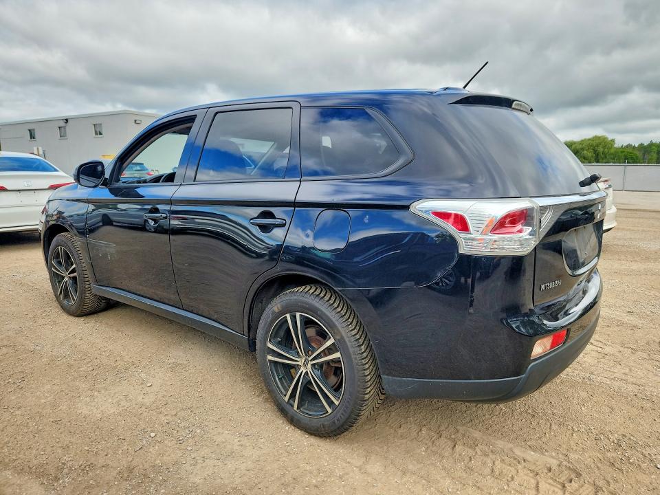Photo 2 from auction – 2014 MITSUBISHI OUTLANDER with VIN JA4AD2A31EZ601721
