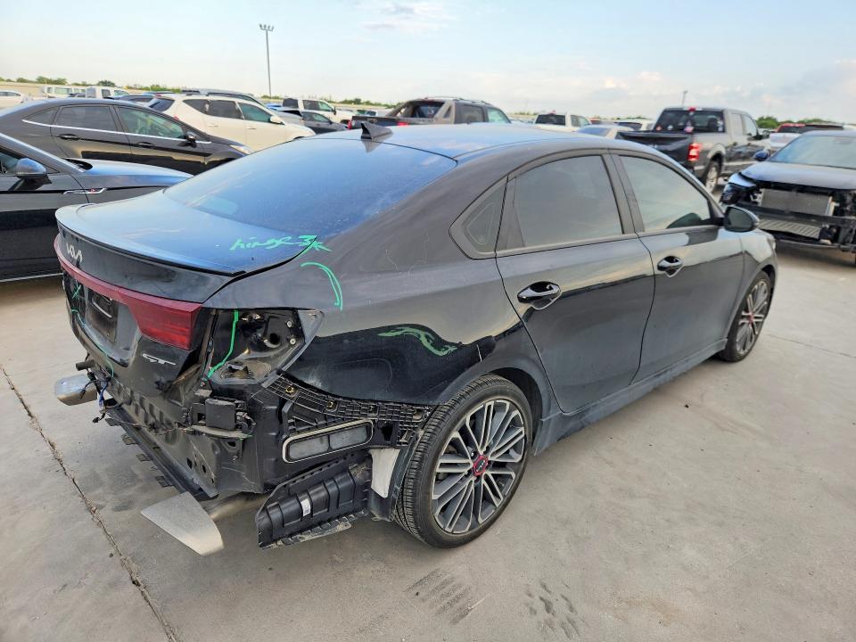 Photo 3 from auction – 2024 KIA FORTE with VIN 3KPF44AC7RE805867