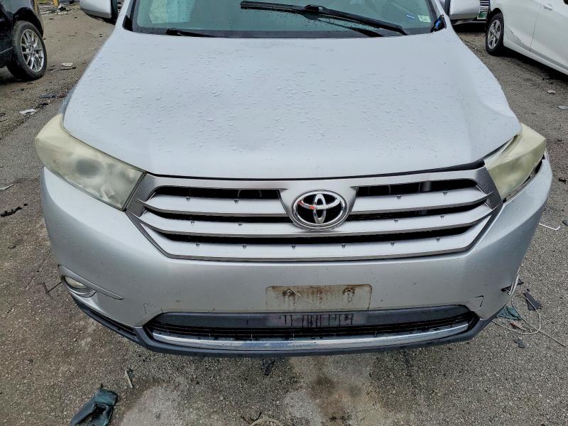 Photo 11 from auction – 2013 TOYOTA HIGHLANDER with VIN 5TDYK3EH3DS090759