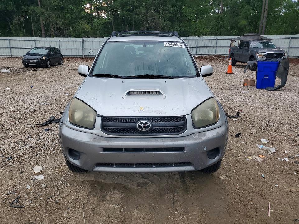 Photo 5 from auction – 2004 TOYOTA RAV4 with VIN JTEGD20V440029609