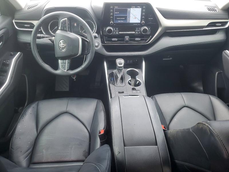 Photo 8 from auction – 2022 TOYOTA HIGHLANDER with VIN 5TDHZRAH6NS133691
