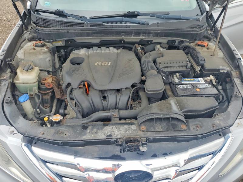 Photo 11 from auction – 2011 HYUNDAI SONATA with VIN 5NPEB4AC4BH289082