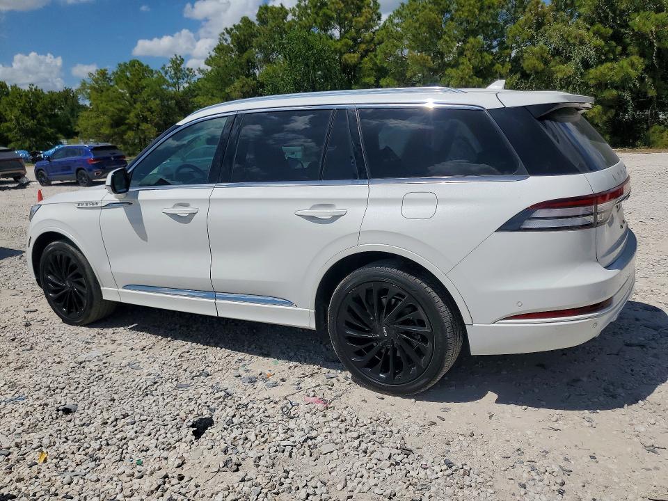Снимка 2 от търг – 2021 LINCOLN AVIATOR с VIN 5LM5J7XC0MGL05001