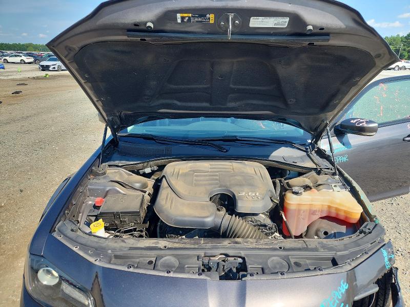 Photo 11 from auction – 2022 CHRYSLER 300 with VIN 2C3CCADG0NH134368