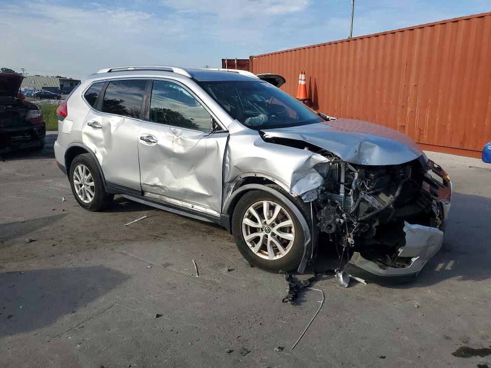 Photo 4 from auction – 2017 NISSAN ROGUE with VIN JN8AT2MV8HW284214