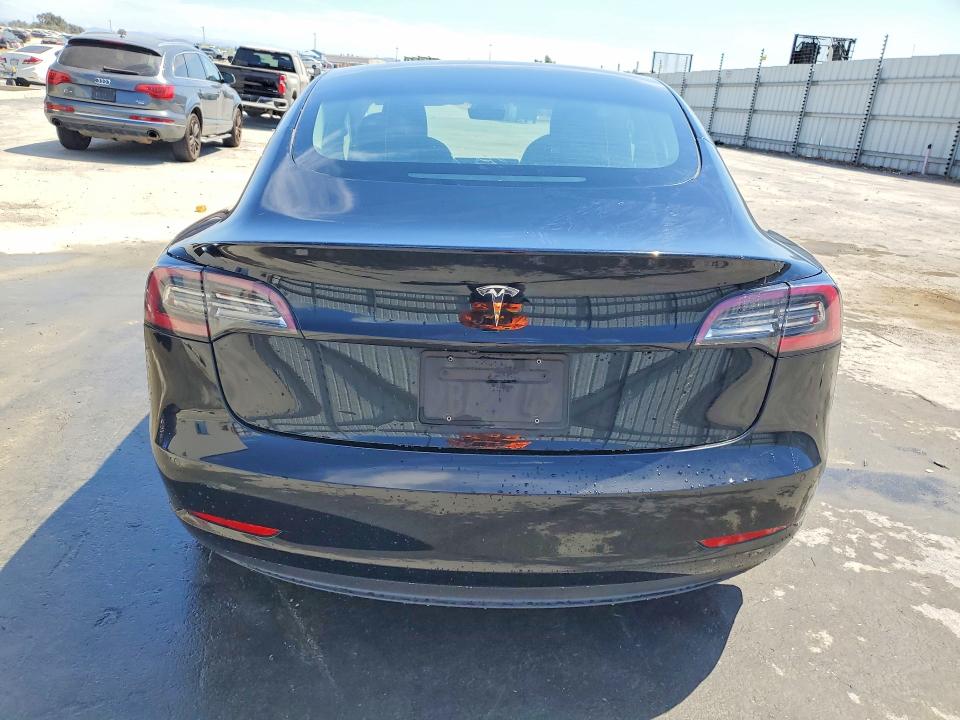 Photo 6 from auction – 2022 TESLA MODEL 3 with VIN 5YJ3E1EA8NF285738