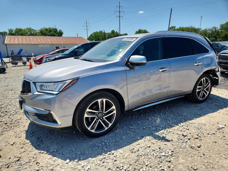 ACURA MDX 2017 with VIN 5FRYD4H8XHB002407 - Photo from auction