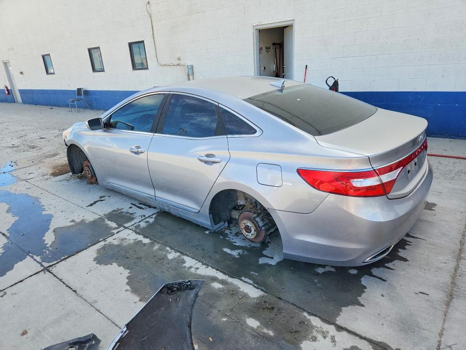 Photo 2 from auction – 2012 HYUNDAI AZERA with VIN KMHFG4JG1CA149875