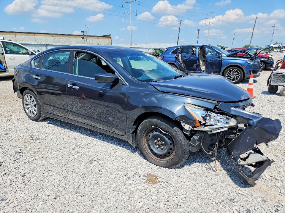 Photo 4 from auction – 2015 NISSAN ALTIMA with VIN 1N4AL3AP4FN307391