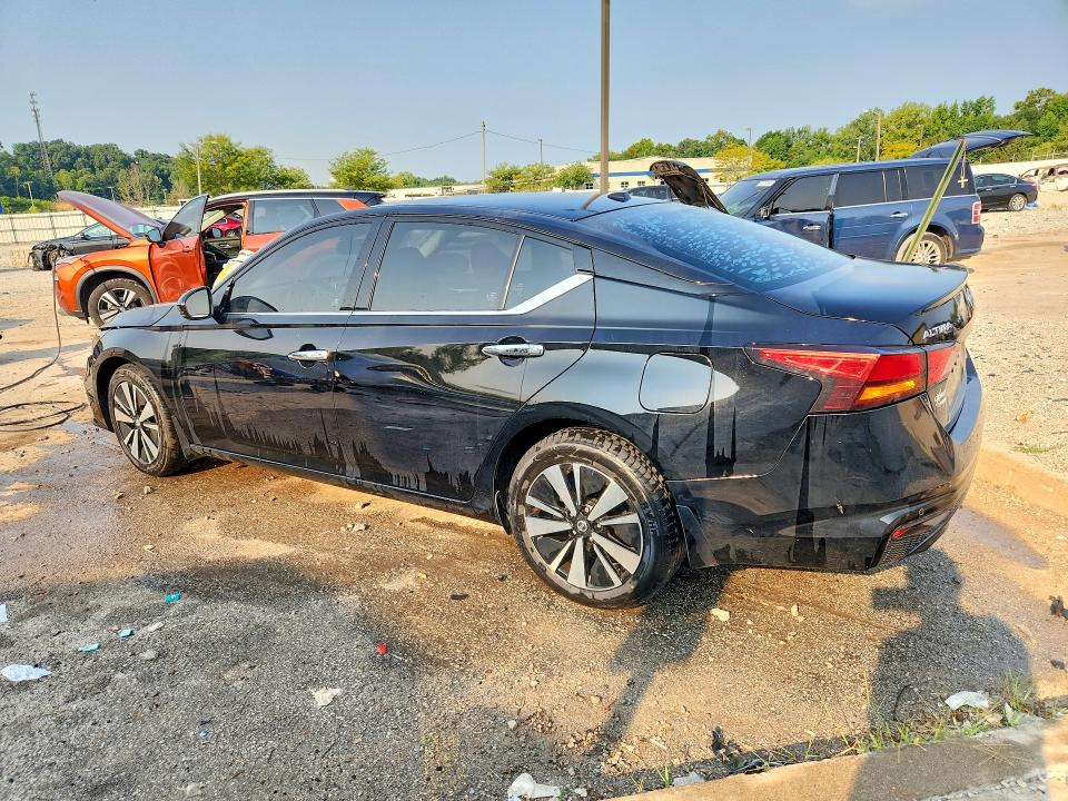 Photo 2 from auction – 2019 NISSAN ALTIMA with VIN 1N4BL4DW6KC216125