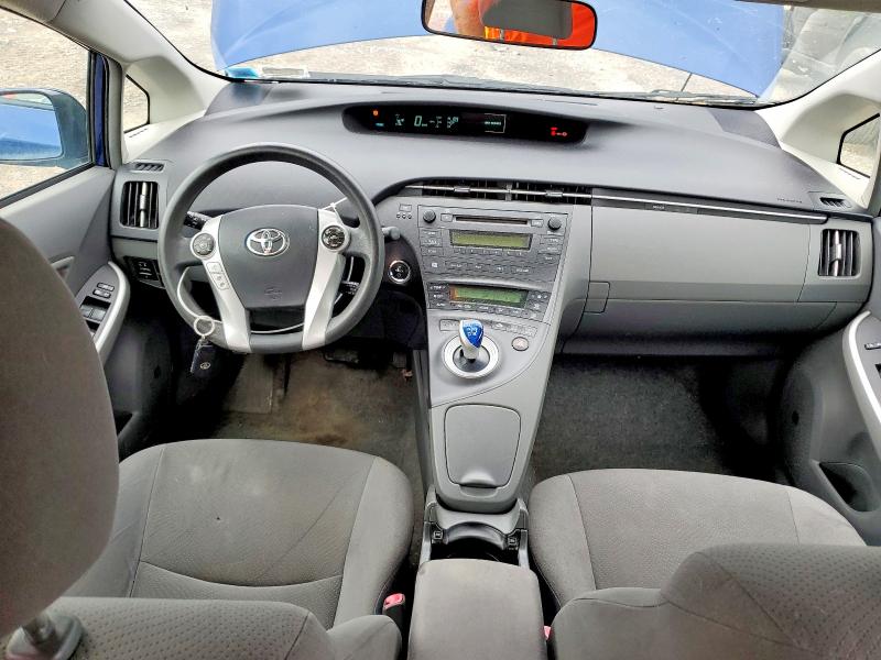 Photo 8 from auction – 2011 TOYOTA PRIUS with VIN JTDKN3DU9B0316055