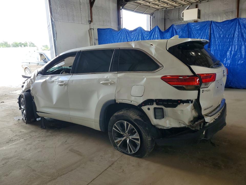 Снимка 2 от търг – 2017 TOYOTA HIGHLANDER с VIN 5TDBZRFH4HS385054