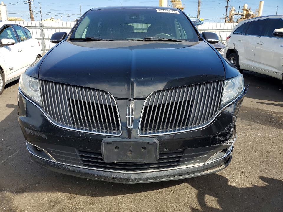 Photo 5 from auction – 2014 LINCOLN MKT with VIN 2LMHJ5NKXEBL59059