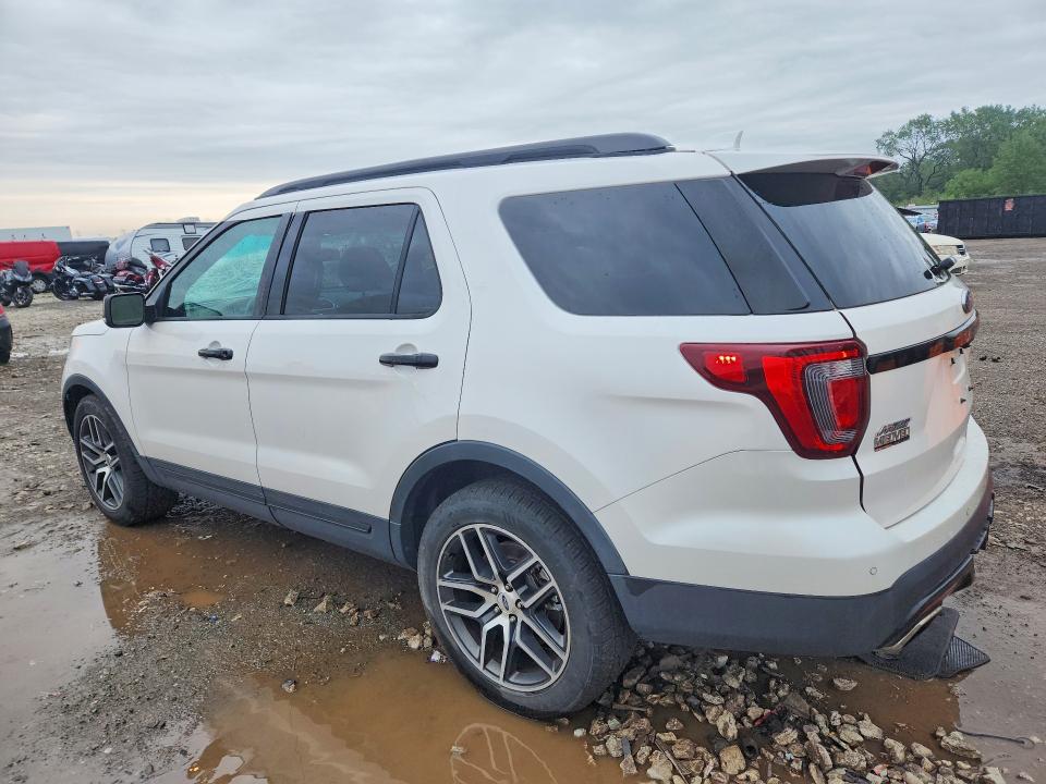 Photo 2 from auction – 2017 FORD EXPLORER with VIN 1FM5K8GT3HGA42952