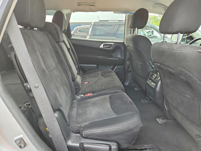 Photo 11 from auction – 2014 NISSAN PATHFINDER with VIN 5N1AR2MM3EC716850