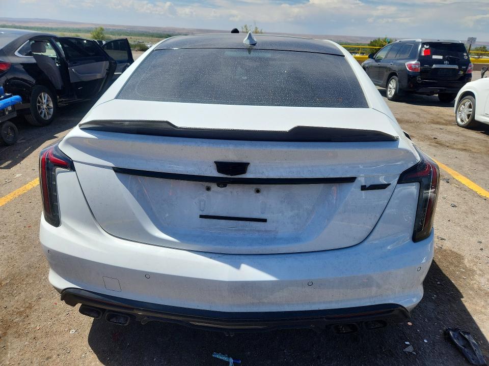 Снимка 6 от търг – 2023 CADILLAC CT5-V с VIN 1G6DY5R61P0810863