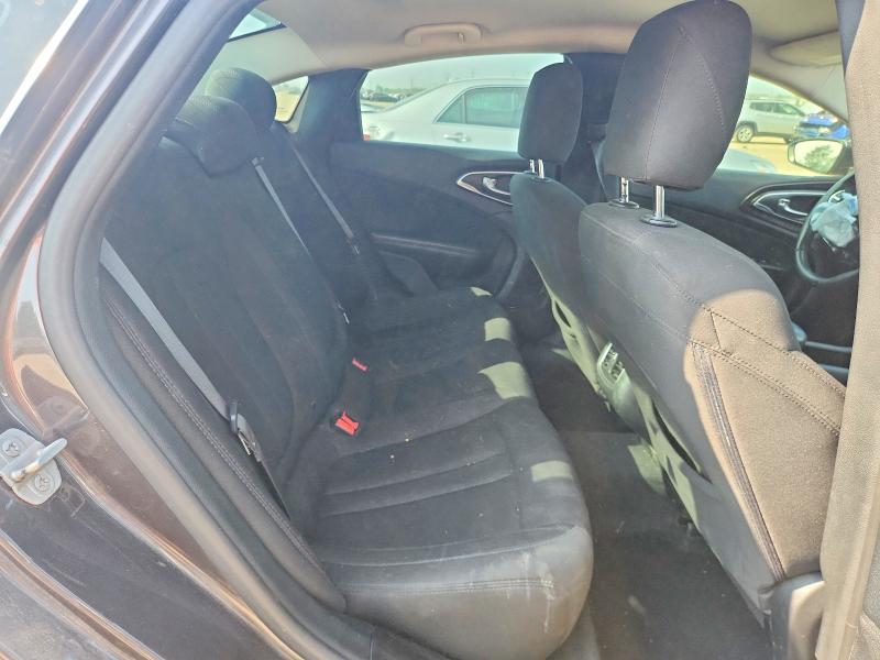 Photo 10 from auction – 2015 CHRYSLER 200 with VIN 1C3CCCABXFN527954