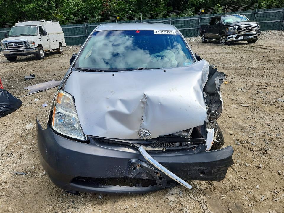 Снимка 5 от търг – 2006 TOYOTA PRIUS с VIN JTDKB20U763156187