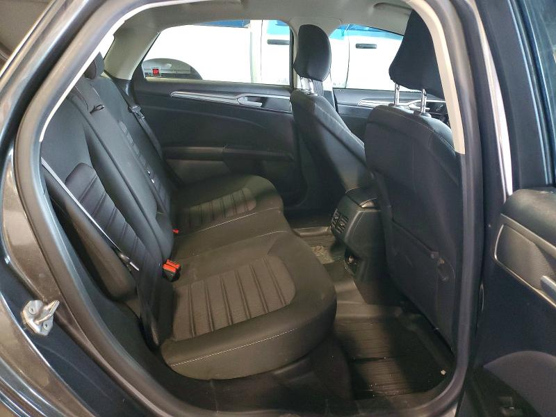 Photo 10 from auction – 2020 FORD FUSION with VIN 3FA6P0T94LR248939