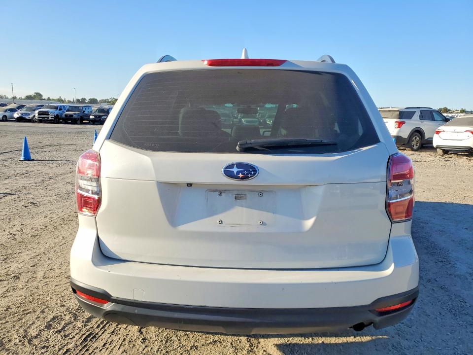 Photo 6 from auction – 2016 SUBARU FORESTER with VIN JF2SJABC4GH434714