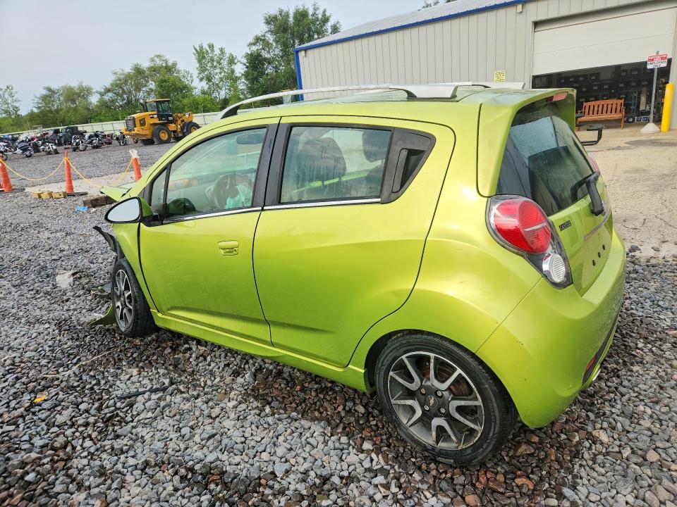 Photo 2 from auction – 2013 CHEVROLET SPARK with VIN KL8CF6S95DC562449