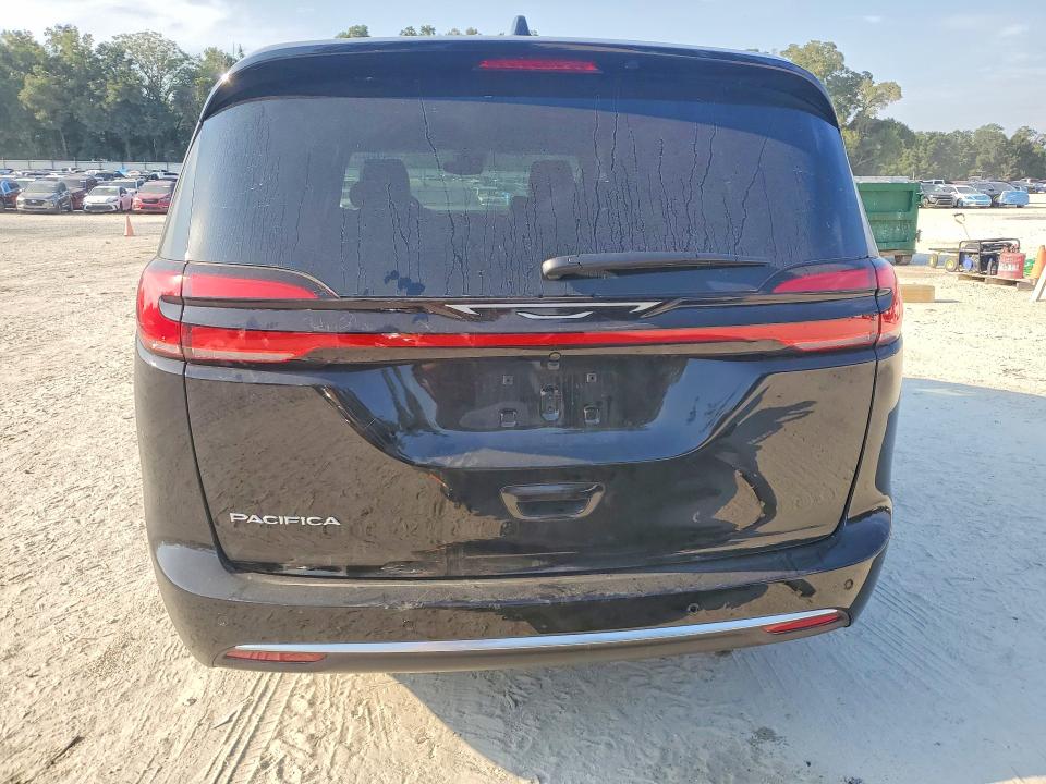 Photo 6 from auction – 2027 CHRYSLER PACIFICA with VIN 2C4RC1BG0VR590180