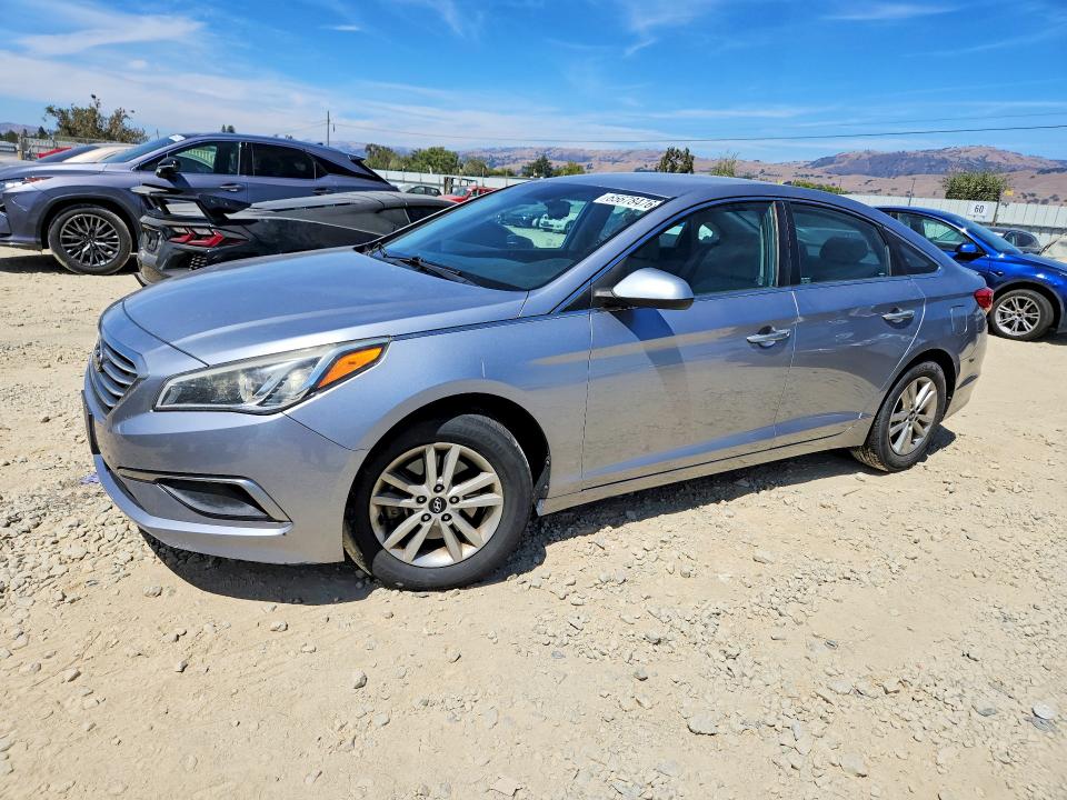 HYUNDAI SONATA 2016 with VIN 5NPE24AF5GH269358 - Photo from auction