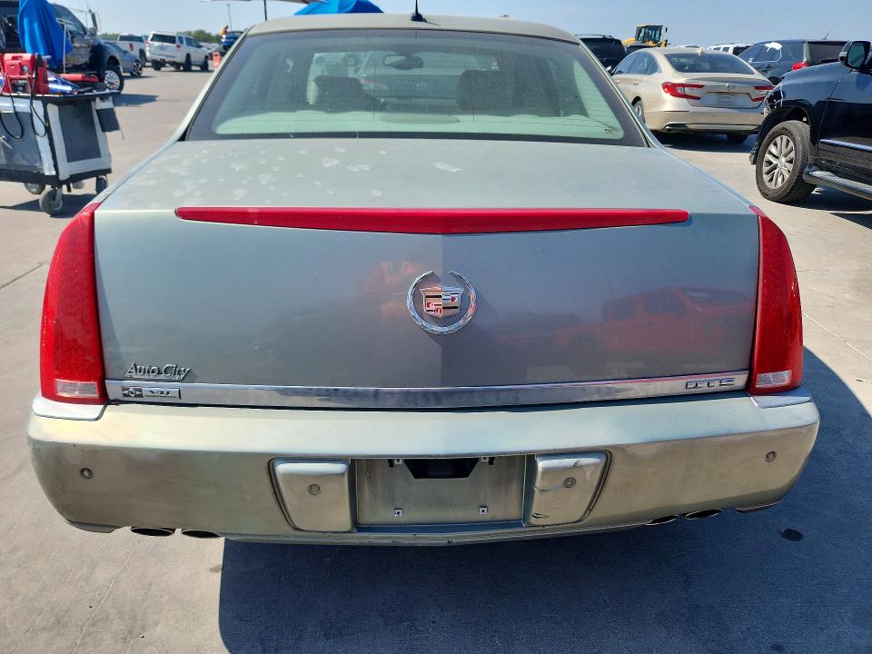Photo 6 from auction – 2007 CADILLAC DTS with VIN 1G6KD57Y37U136943