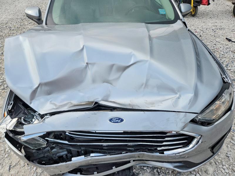 Photo 11 from auction – 2020 FORD FUSION with VIN 3FA6P0T93LR124354