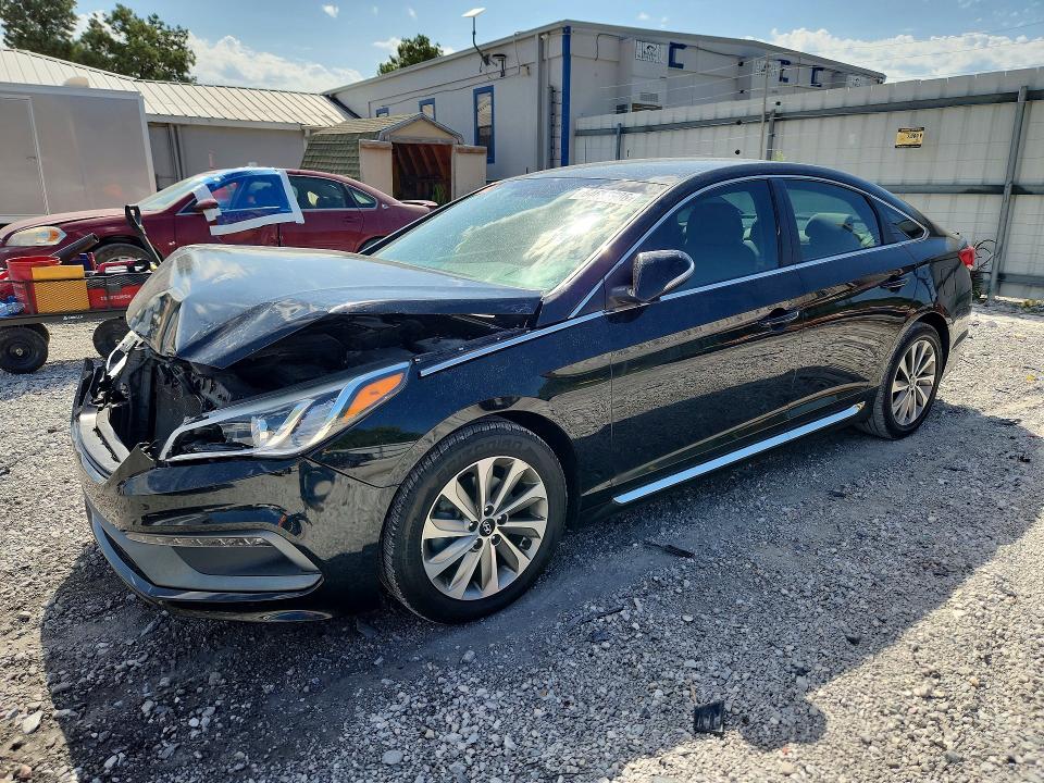 HYUNDAI SONATA 2017 with VIN 5NPE34AF2HH569860 - Photo from auction