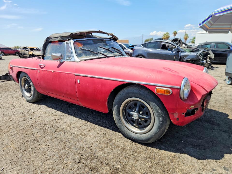 Photo 4 from auction – 1977 MGB CONVERTIBL with VIN GHN5UH0432079G