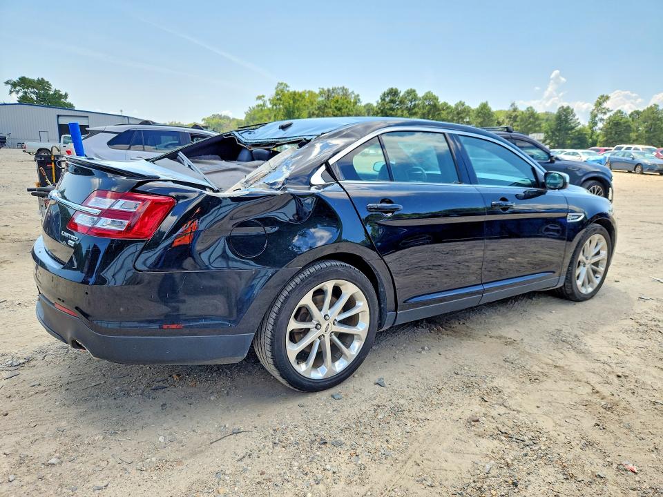 Photo 3 from auction – 2017 FORD TAURUS with VIN 1FAHP2J89HG127482