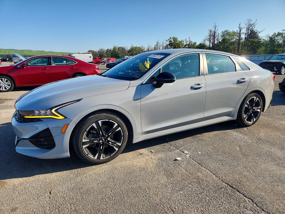 Photo 1 from auction – 2022 KIA K5 with VIN 5XXG64J25NG145190