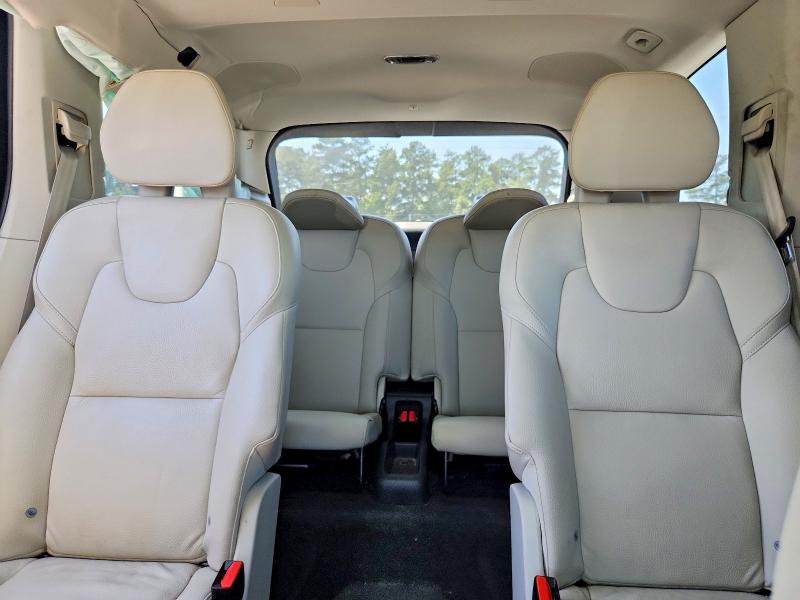 Photo 10 from auction – 2022 VOLVO XC90 with VIN YV4A221K0N1828736