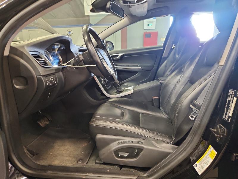 Photo 7 from auction – 2013 VOLVO S60 with VIN YV1612FH3D2171054