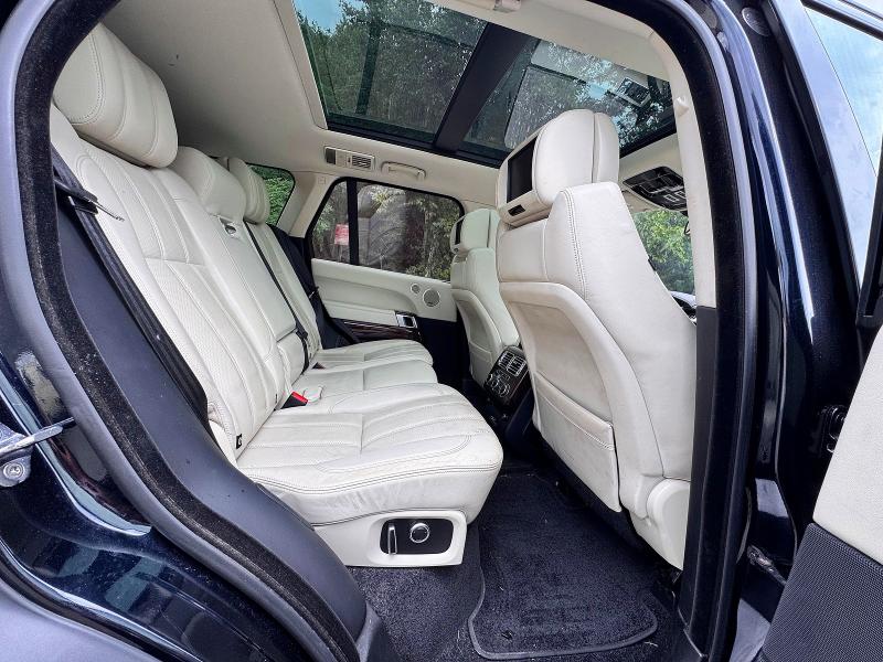 Photo 6 from auction – 2016 LAND ROVER RANGE ROVER with VIN SALGS2EF4GA244362