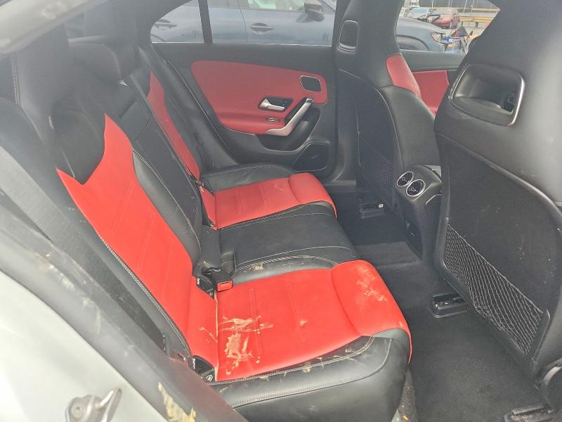 Снимка 10 от търг – 2021 MERCEDES-BENZ CLA с VIN W1K5J4HB1MN164467
