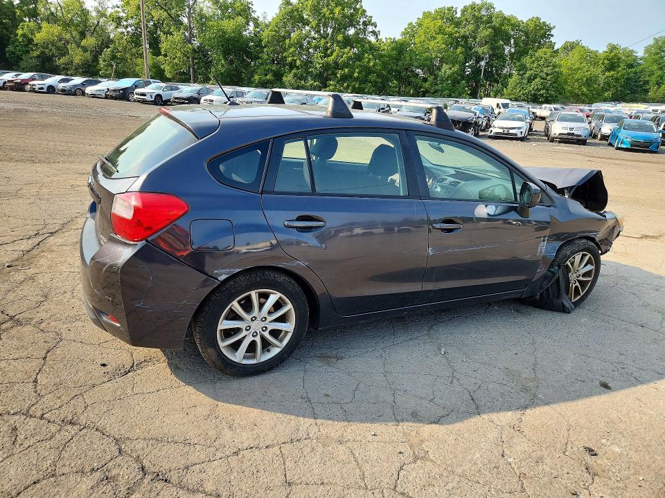 Foto 3 de la subasta – 2012 SUBARU IMPREZA con VIN JF1GPAC69CH236495