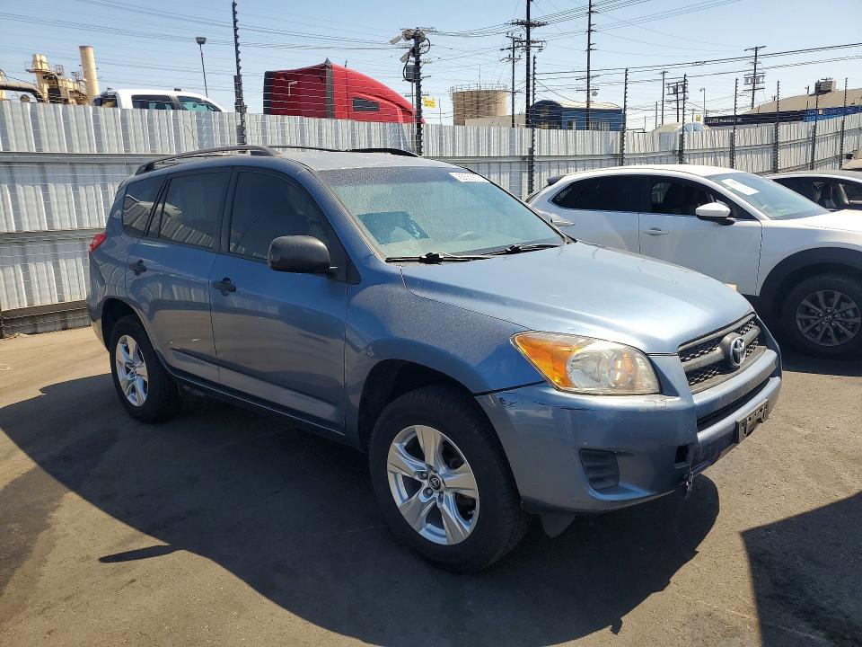 Photo 4 from auction – 2009 TOYOTA RAV4 with VIN JTMZF33V995011643