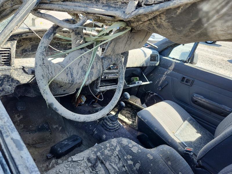 Photo 8 from auction – 1993 TOYOTA PICKUP with VIN JT4RN13P0P6049147