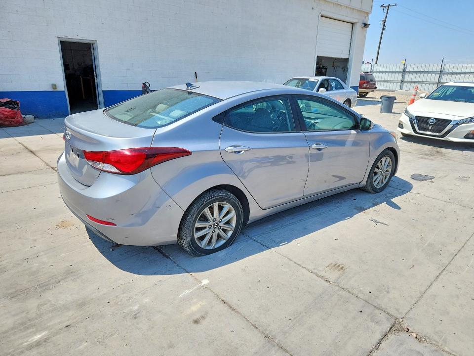 Photo 3 from auction – 2014 HYUNDAI ELANTRA with VIN KMHDH4AE1EU053250