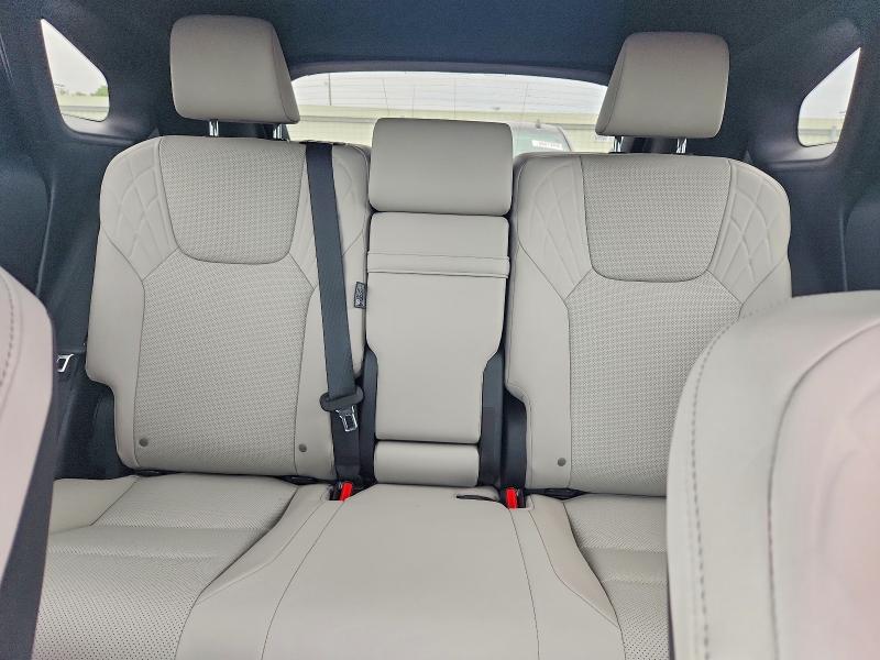 Photo 10 from auction – 2024 LEXUS RX 350H with VIN 2T2BBMCA8RC038167