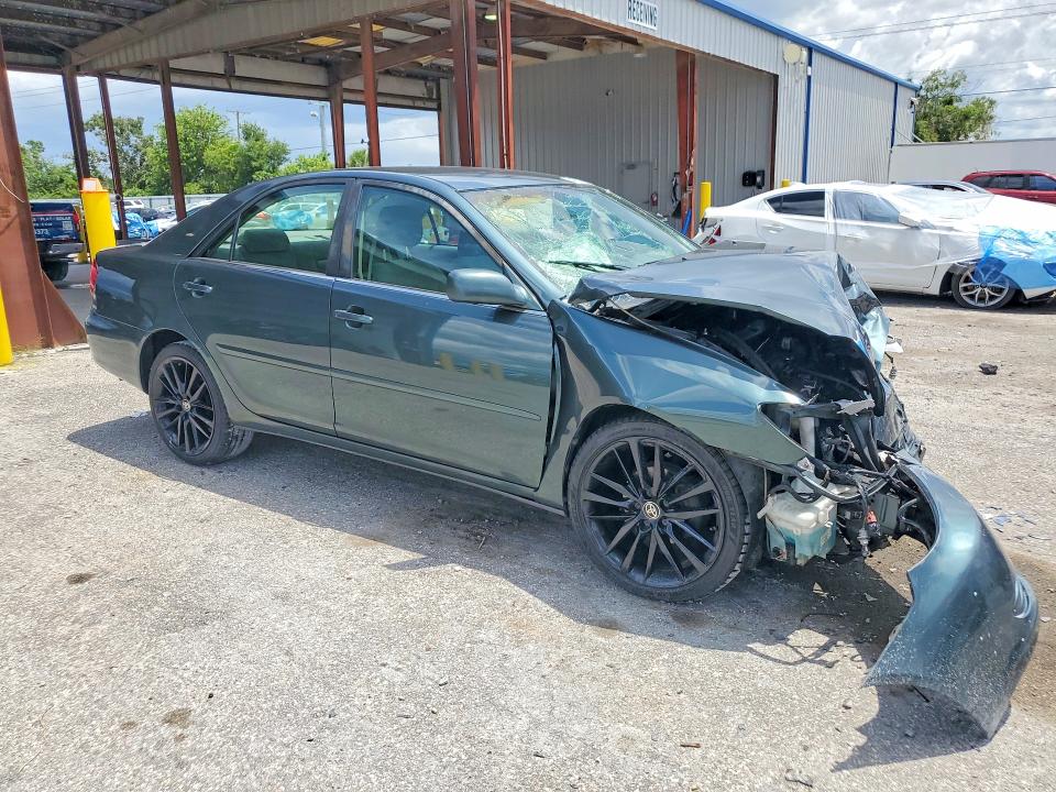 Photo 4 from auction – 2003 TOYOTA CAMRY with VIN 4T1BE32K03U196475