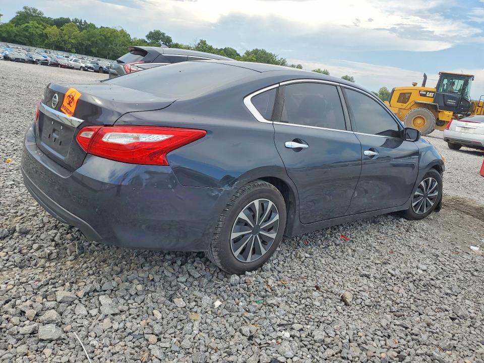 Photo 3 from auction – 2016 NISSAN ALTIMA with VIN 1N4AL3AP4GN367673
