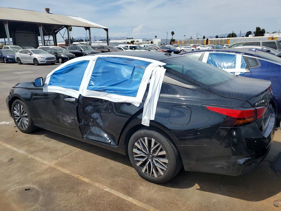 Photo 2 from auction – 2025 NISSAN ALTIMA with VIN 1N4BL4DV8SN398163