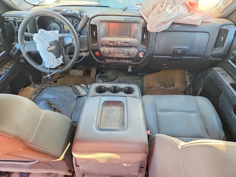 Photo 8 from auction – 2018 CHEVROLET SILVERADO with VIN 1GC1KUEG8JF221369
