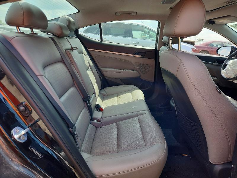 Photo 10 from auction – 2017 HYUNDAI ELANTRA with VIN 5NPD84LF0HH072624